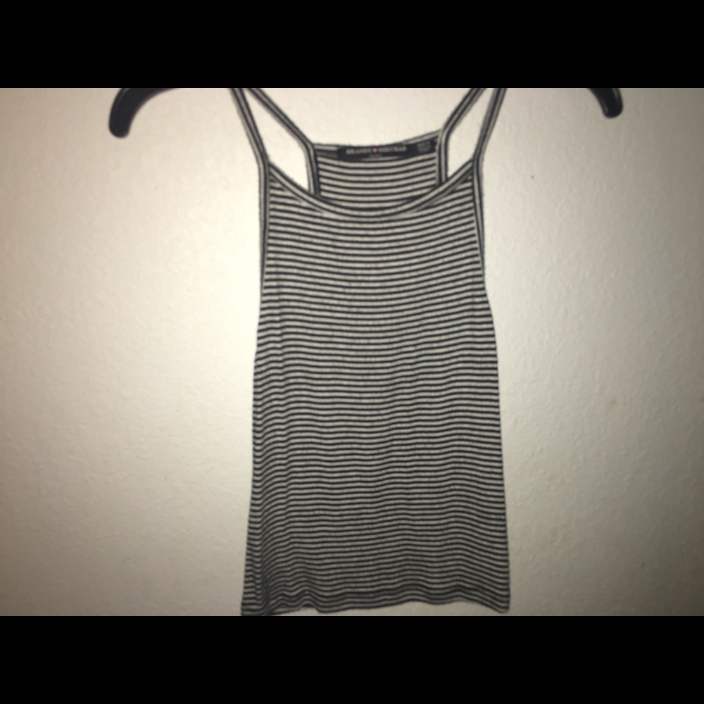 Brandy Melville crop top